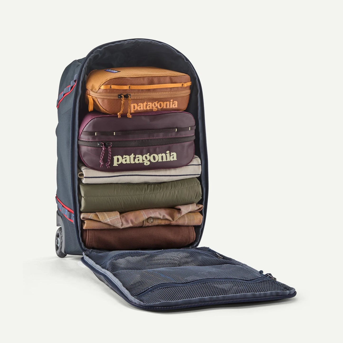Black Hole® MLC® Wheelie 34L - US 4845