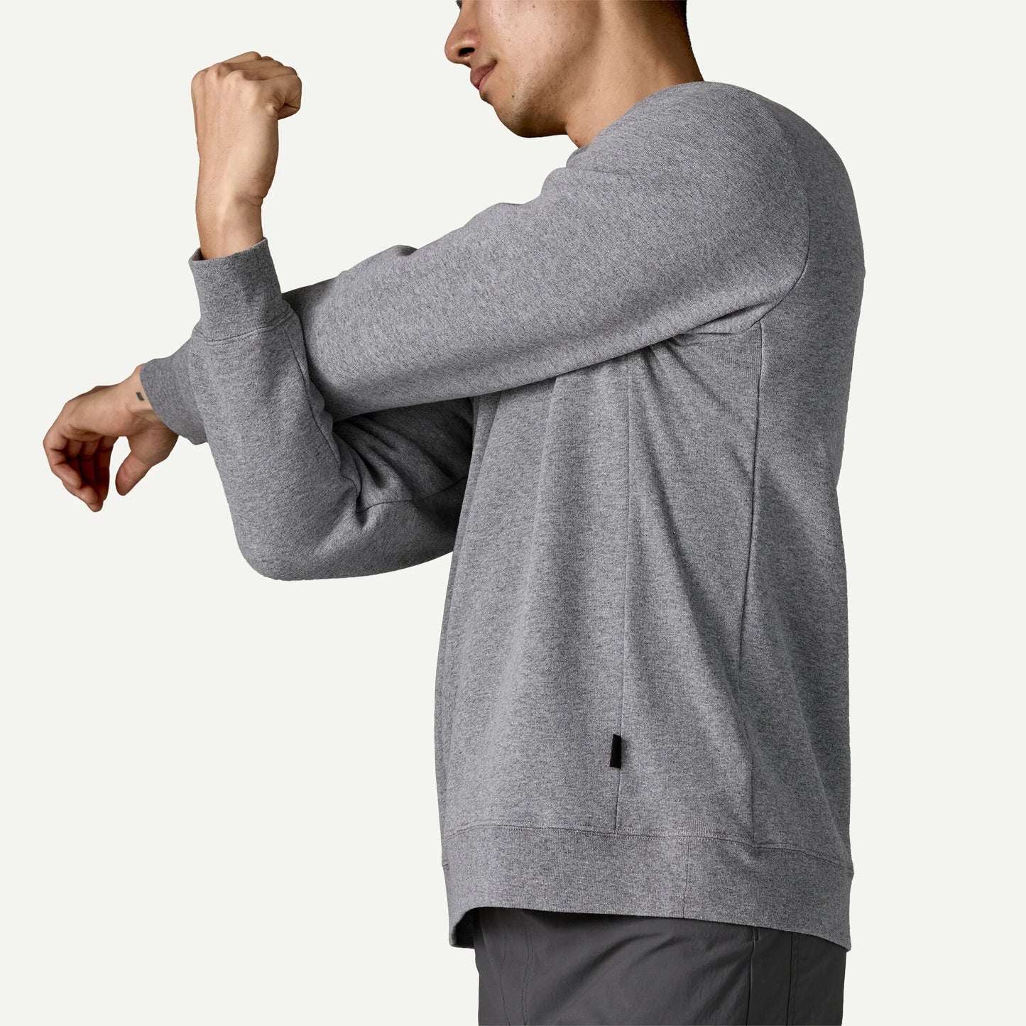 Men's P-6 Logo Uprisal Crewneck Sweatshirt - US 8028