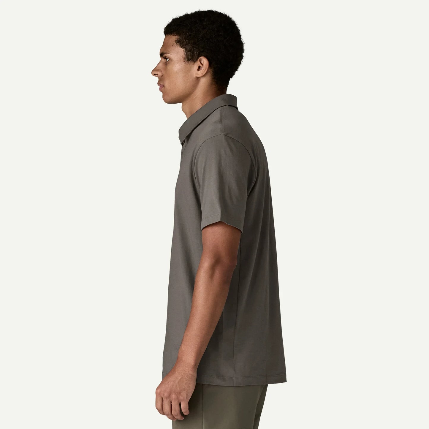 Men's Essential Polo Shirt - US 8425