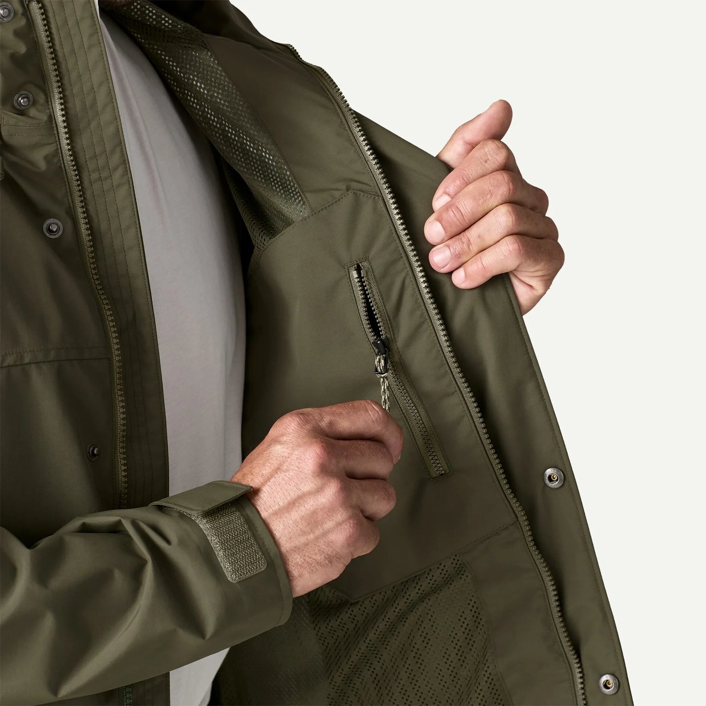 Men's Outdoor Everyday Rain Jacket - US 0396