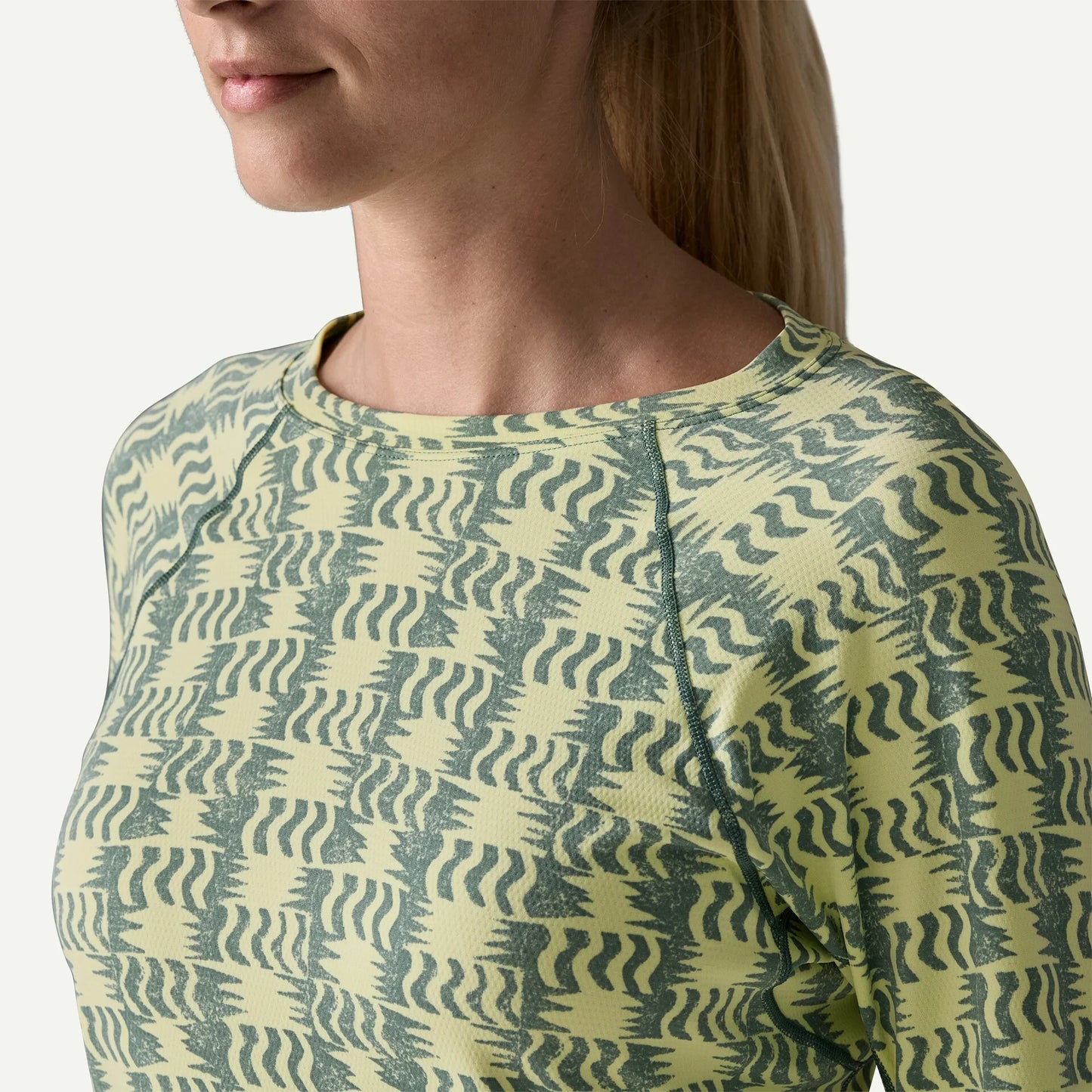 Women's Capilene® Midweight Crewneck - US 6995