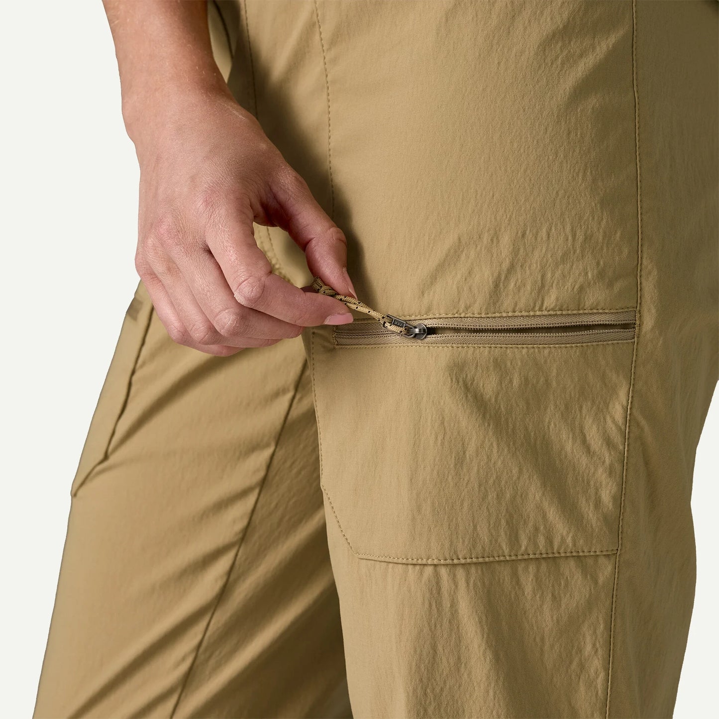 Women's Quandary Joggers - US 1111