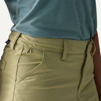 Women's Quandary Shorts - 7" - US 7971