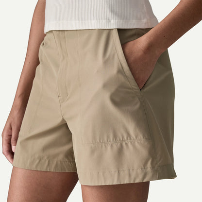 Women's Roamwith Shorts - US 4338