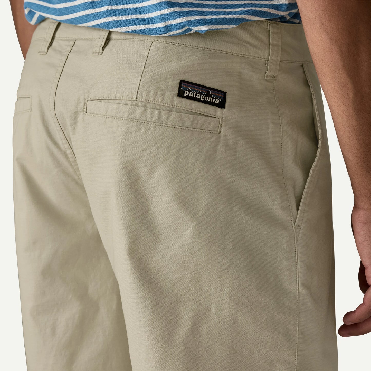 Men's Lightweight All-Wear Shorts - 8" - US 2149